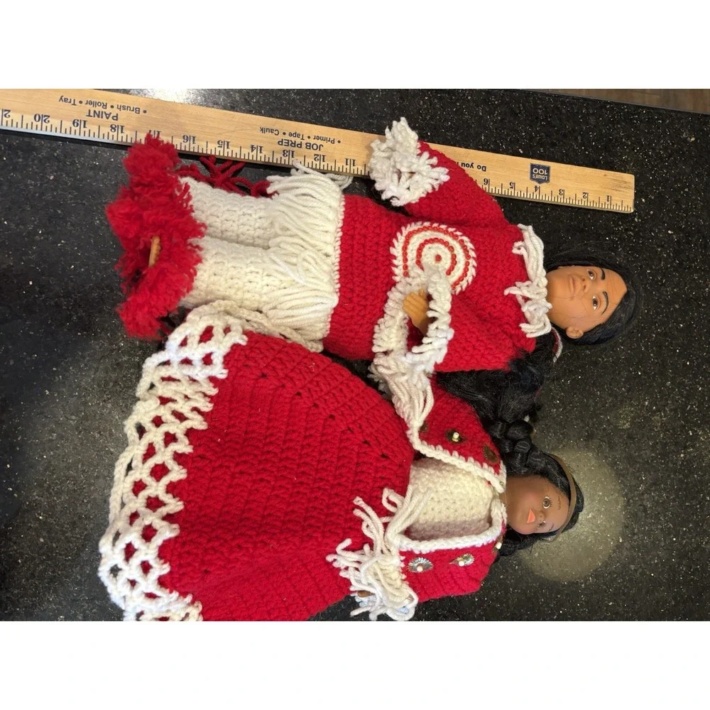 Vintage Pair Of Native American Indian Dolls Handmade Crochet Clothes Pair Hand